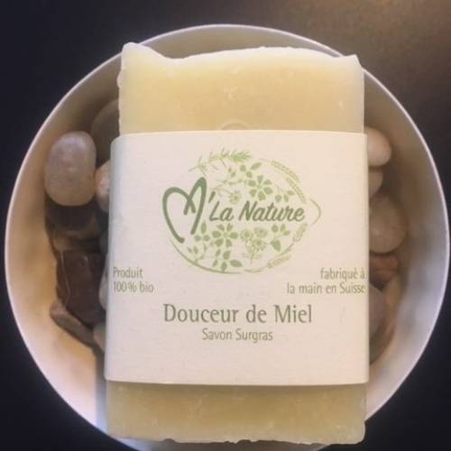 Savon miel saponifié à froid M'La Nature à Attalens, canton de Fribourg